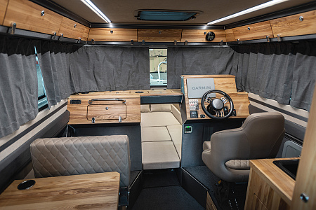 Катер Swift Chaser 780 CSR